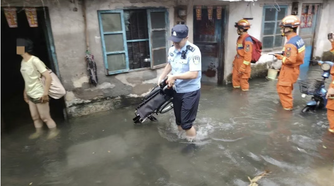 阳春暴雨紧急营救2026.png